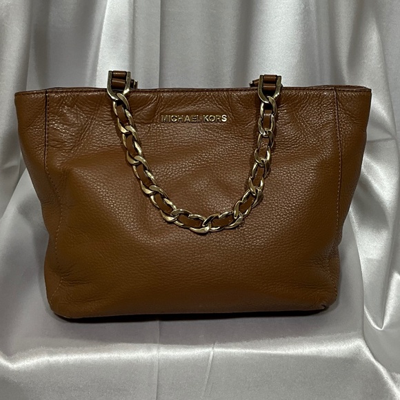 Micheal Kors brown satchel. 2 sets of top handles, 18-H3f - Picture 2 of 7